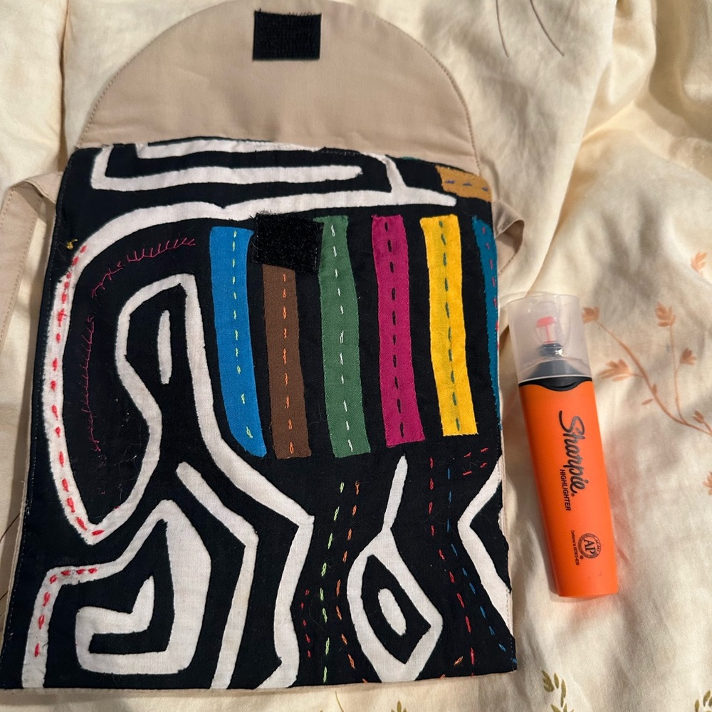 Colorful Abstract Patterned Bag - image 1